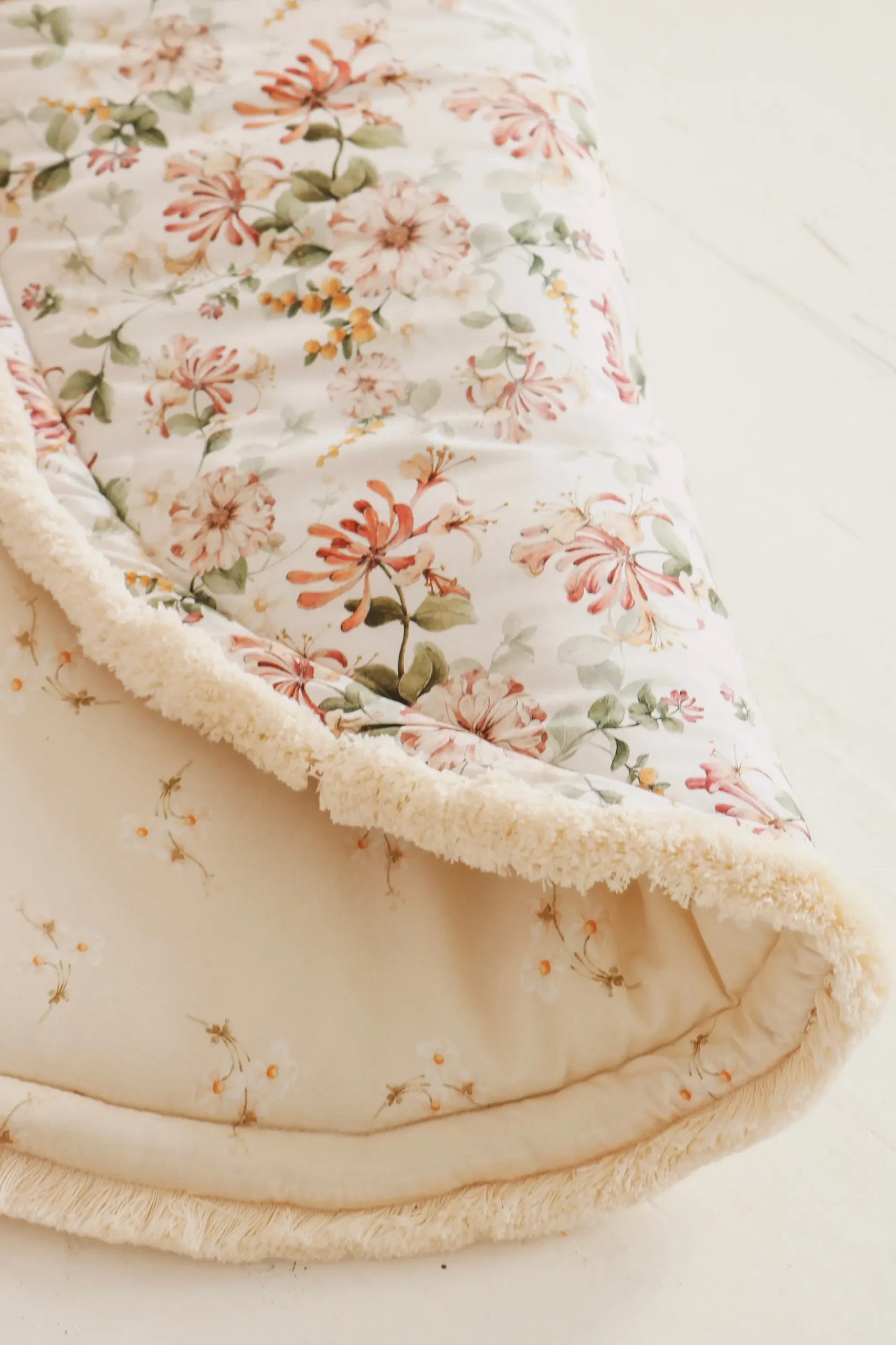 Floral Baby Play Mat: Round Cotton Activity Rug