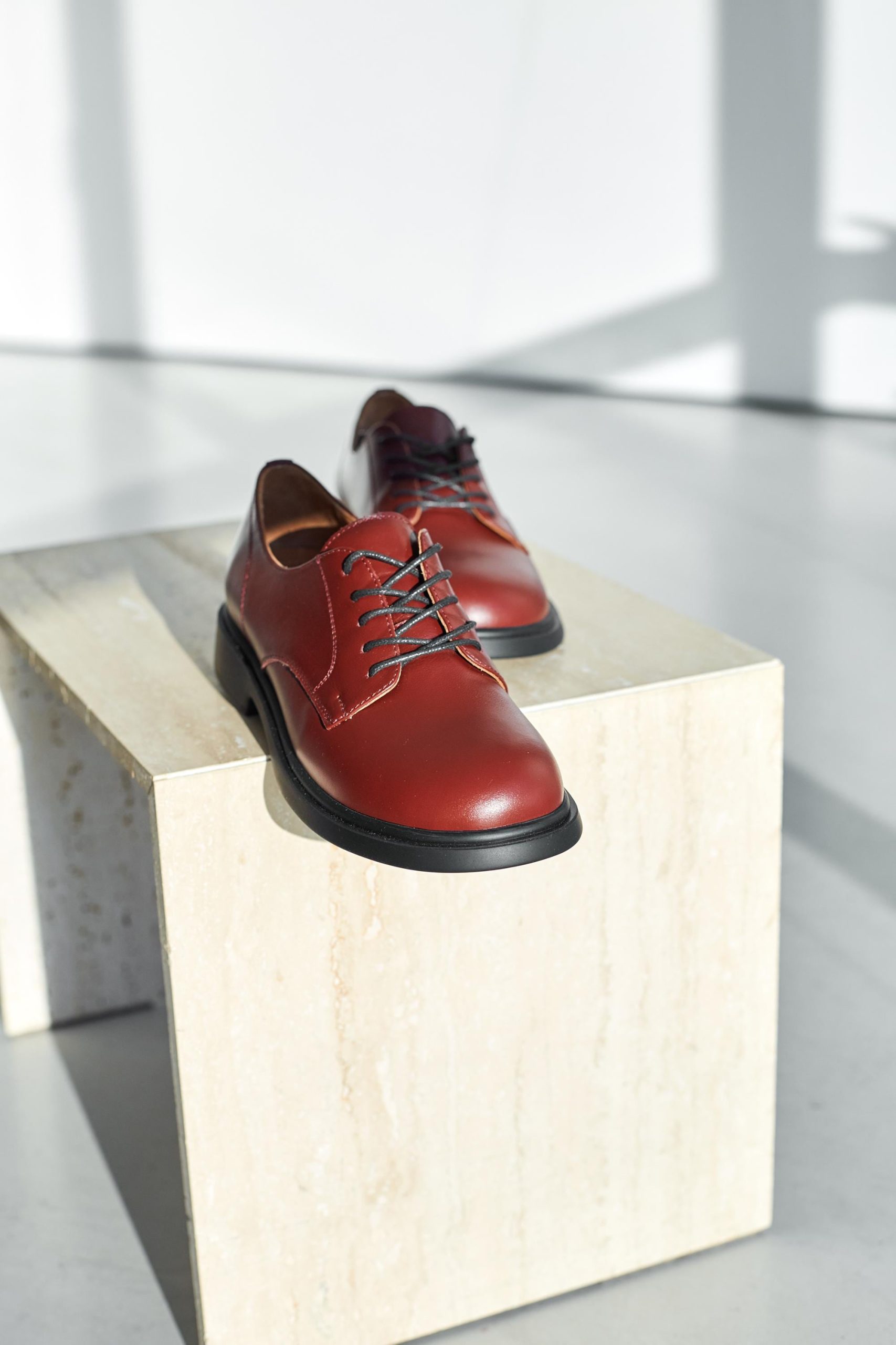 Women's Red Leather Oxford Shoes Classic Office Footwear